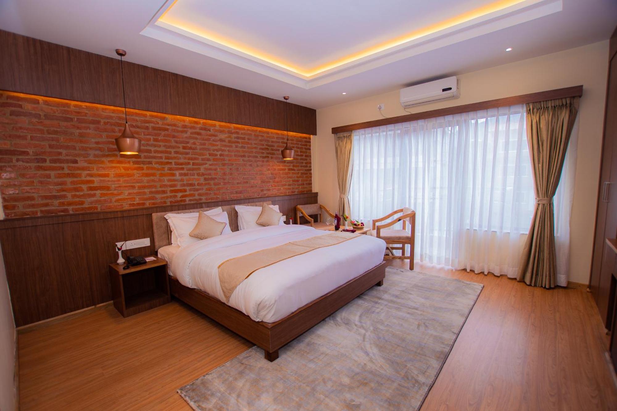 Temple Himalaya Hotel & Spa Покхара Экстерьер фото